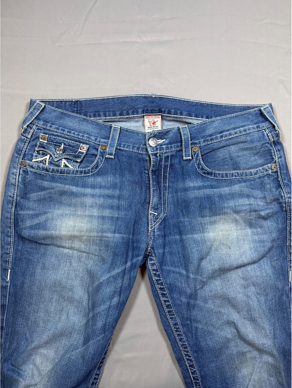 True Religion Men’s Jeans 38 Made in USA Blue Denim Horseshoe White Stitch Y2K